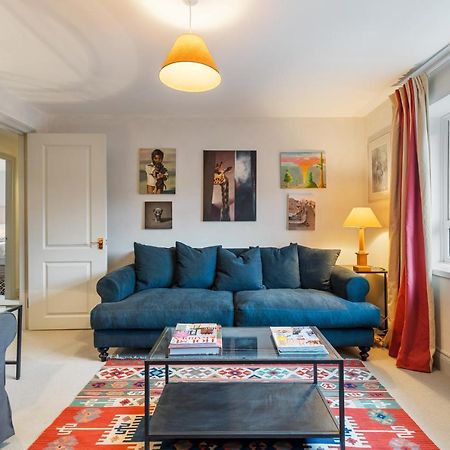 Appartamento Bright & Cosy Gem ~ Battersea Park View ~ King Bed Londra Esterno foto