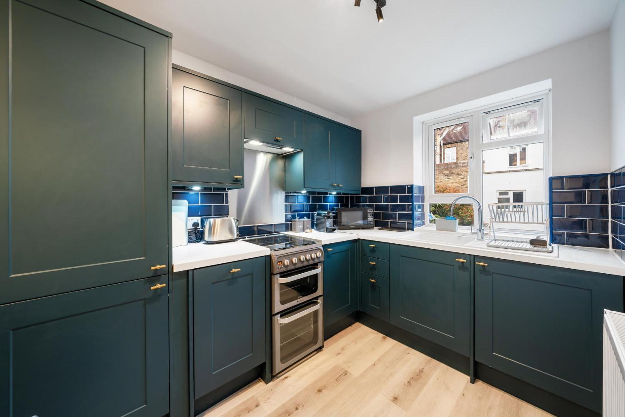 Appartamento Bright & Cosy Gem ~ Battersea Park View ~ King Bed Londra Esterno foto